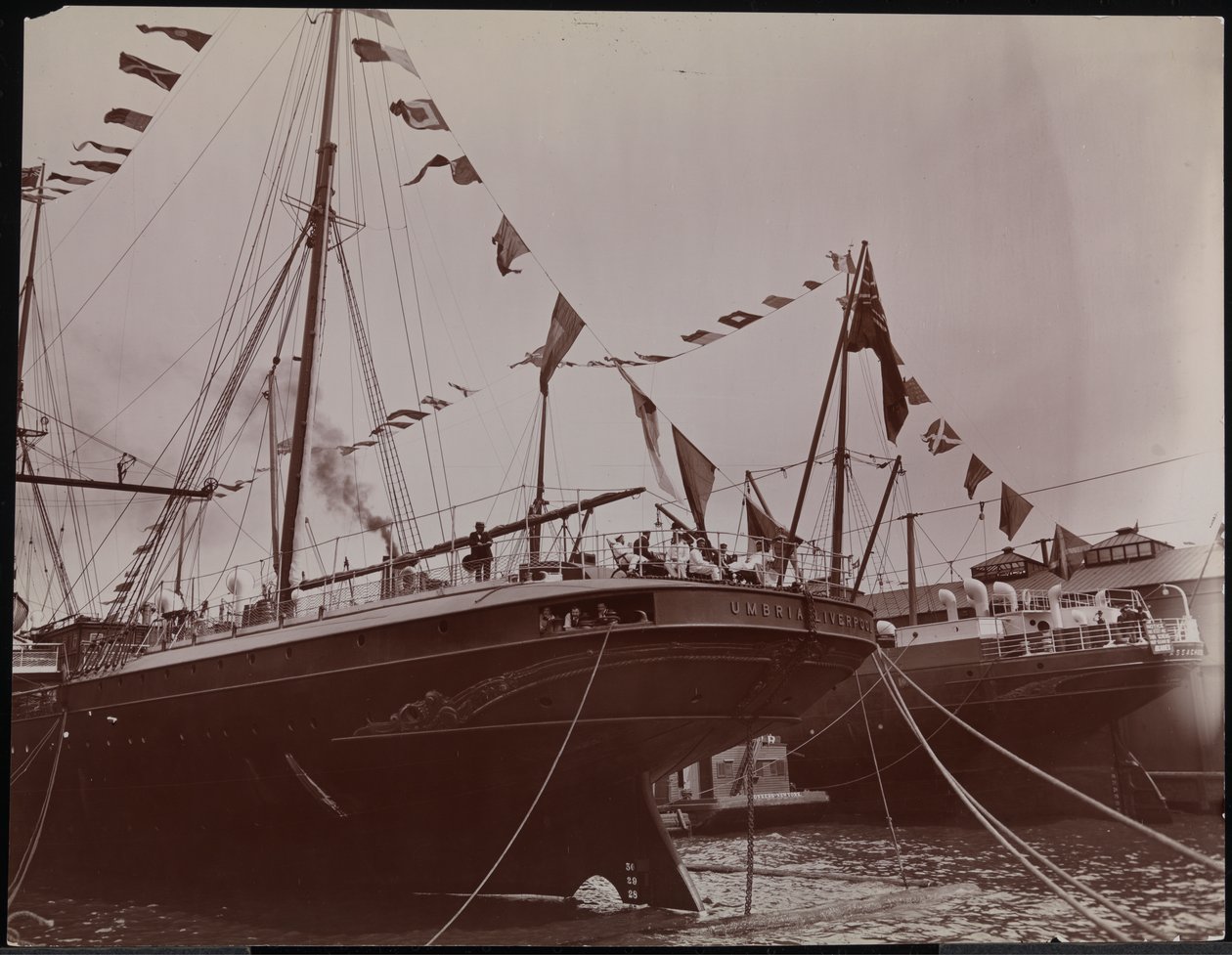 S.S. "Umbria" na doca, c.1897 (foto a p/b) de Company Byron