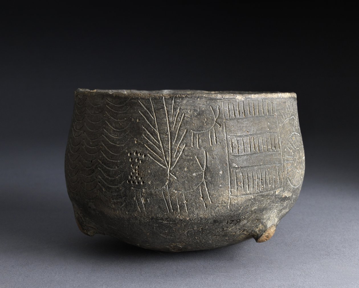 Bacia, com decoração incisa representando veados, de Los Millares, Espanha, Copper Age, c.2000 aC (cerâmica) de Copper Age