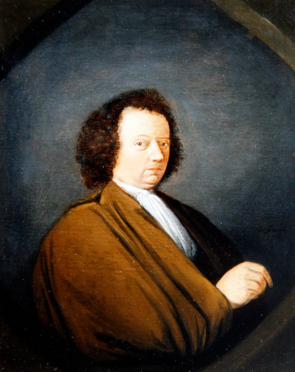 Um retrato de um homem, metade do comprimento, sentado, 1680 de Cornelis Dusart