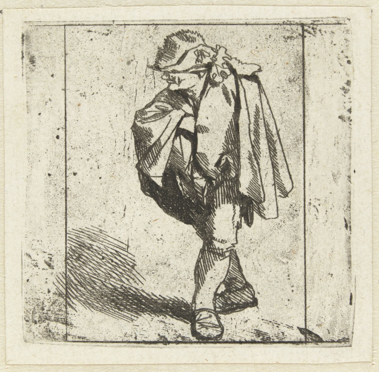 Homem de pé com a mão direita no peito enfiada no manto de Cornelis Pietersz. Bega
