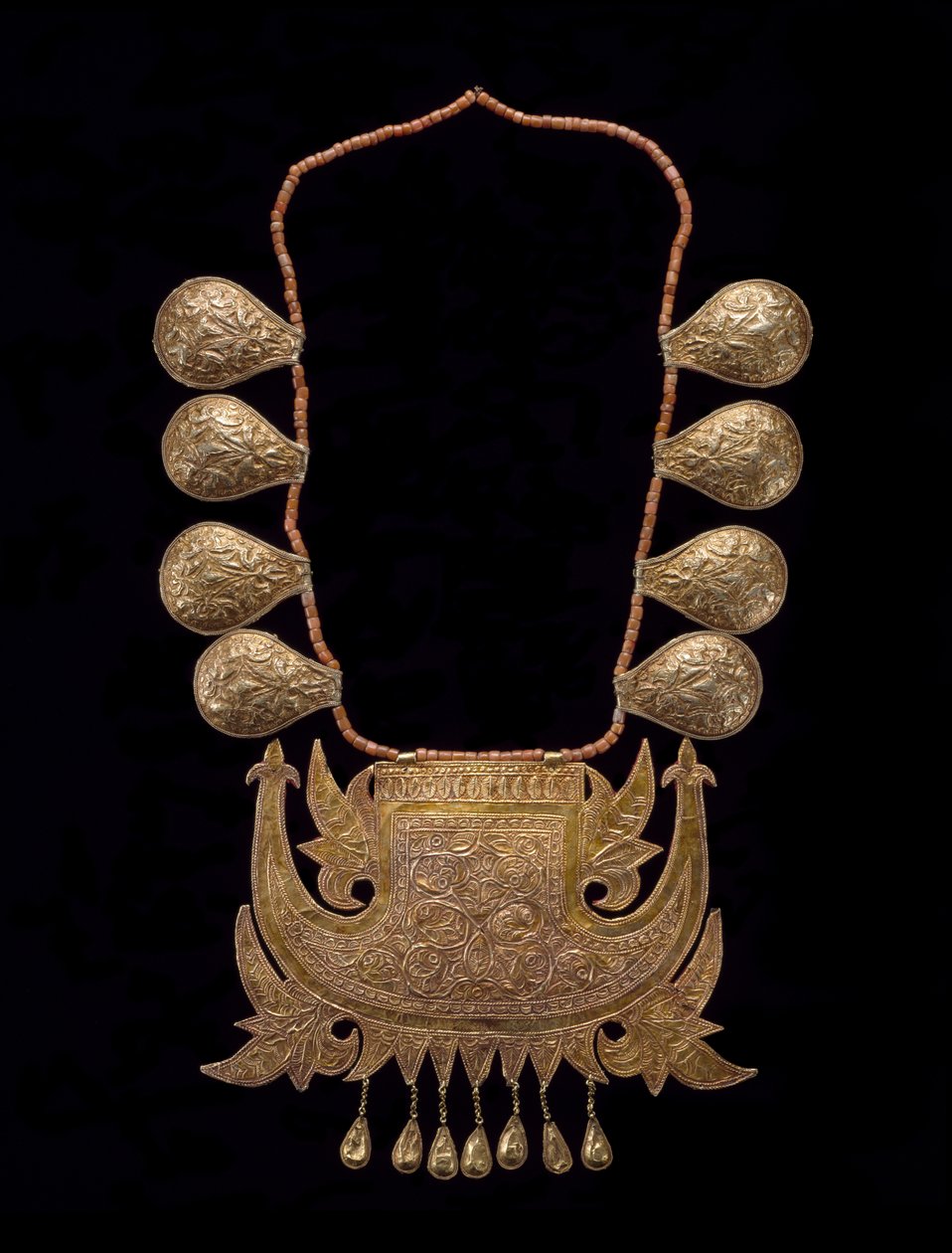 Colar de noiva feminino, final do século 19 ao início do século 20 (contas de ouro e coral) de Culture Minangkabau