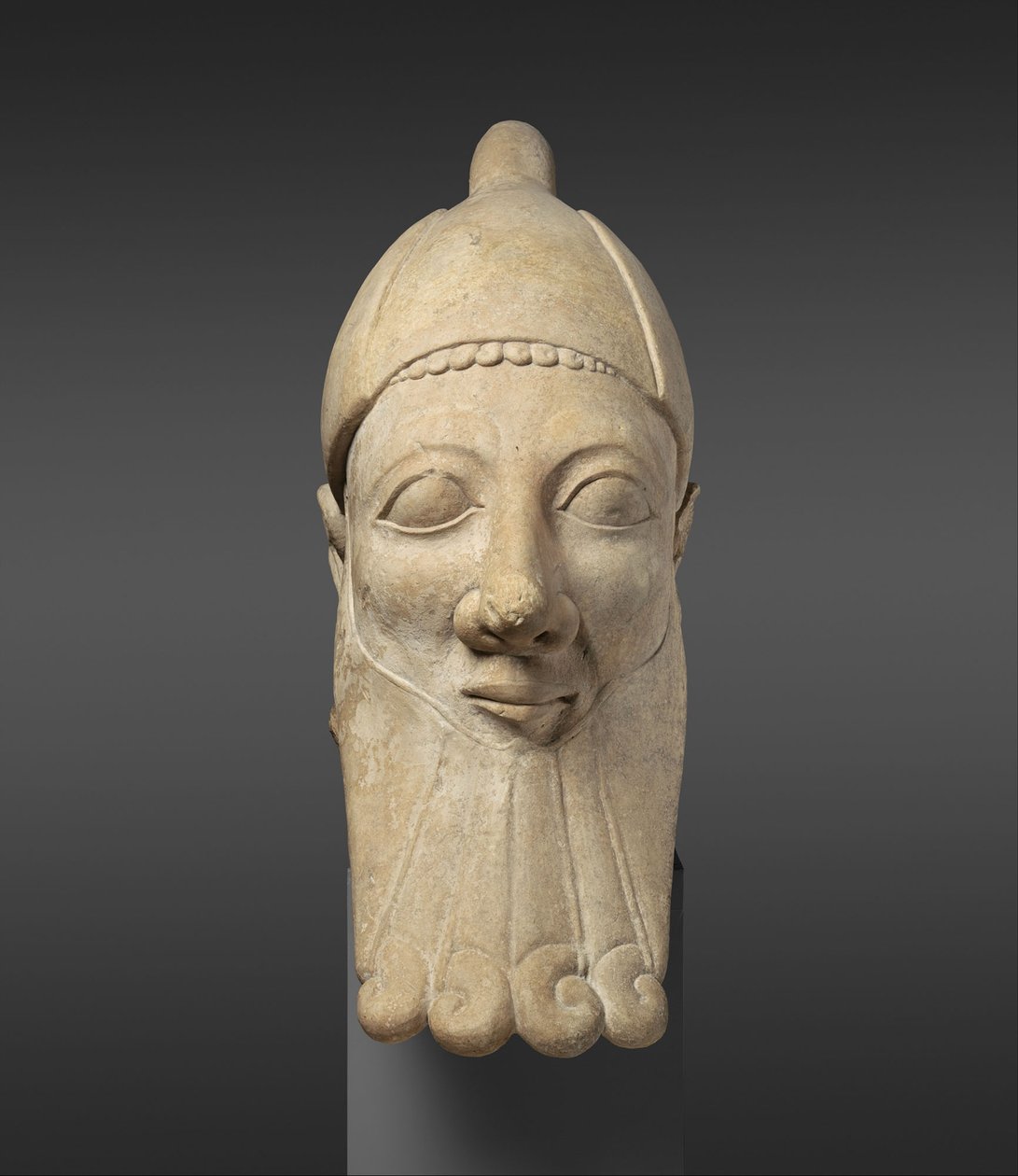 Cabeça calcária de um homem barbudo, início do século VI a.C. (calcário) de Cypriot School