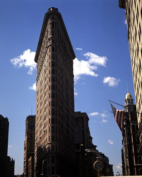 O Flatiron Building, concluído em 1902 de Daniel Hudson Burnham