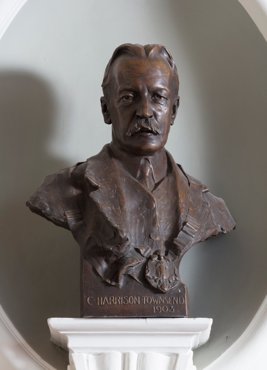 Escultura de Charles Harrison Townsend de Derwent F. Wood