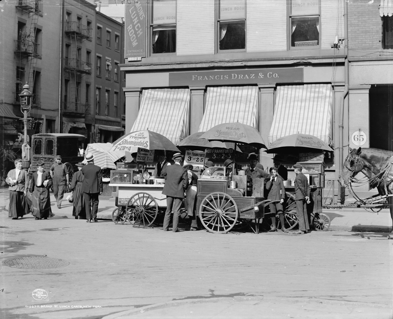 Carrinhos de almoço da Broad St., Nova York, NY, c.1906 de Detroit Publishing Co.
