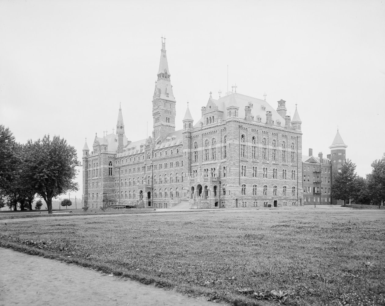 Vista geral, Universidade de Georgetown, Washington, DC, c.1904 de Detroit Publishing Co.