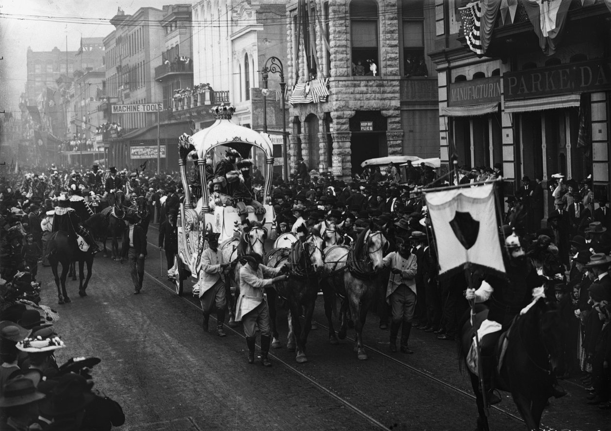 Mardi Gras dia, Rex passando por Camp Street, Nova Orleans, c.1900-06 de Detroit Publishing Co.