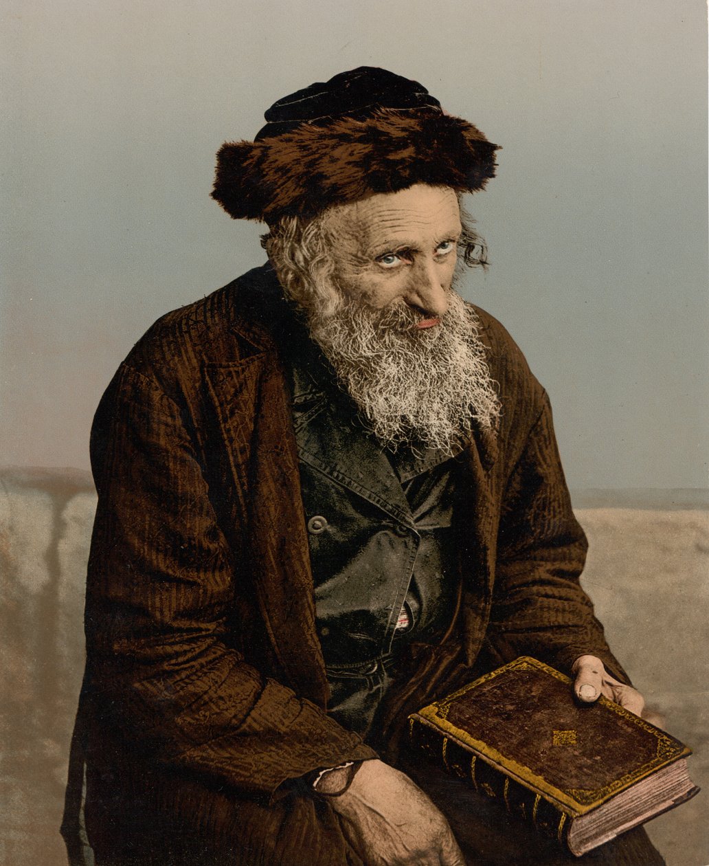 Um israelita, Jerusalém, Terra Santa, c.1890-c.1900 (fotocópia) de Detroit Photographic Co.