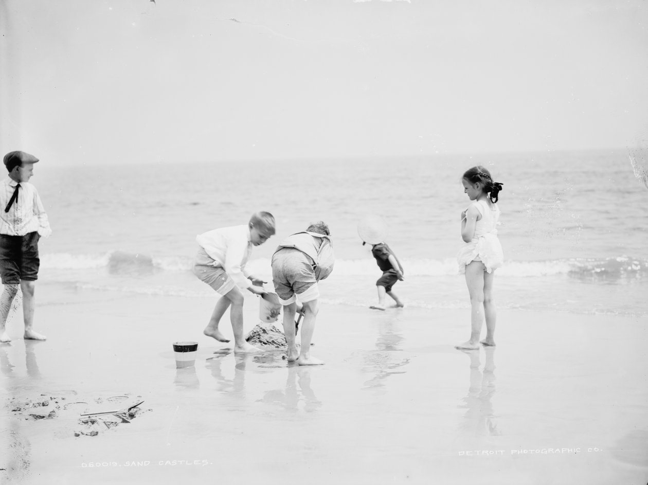 Castelos de areia, Coney Island, NY de Detroit Publishing Co.