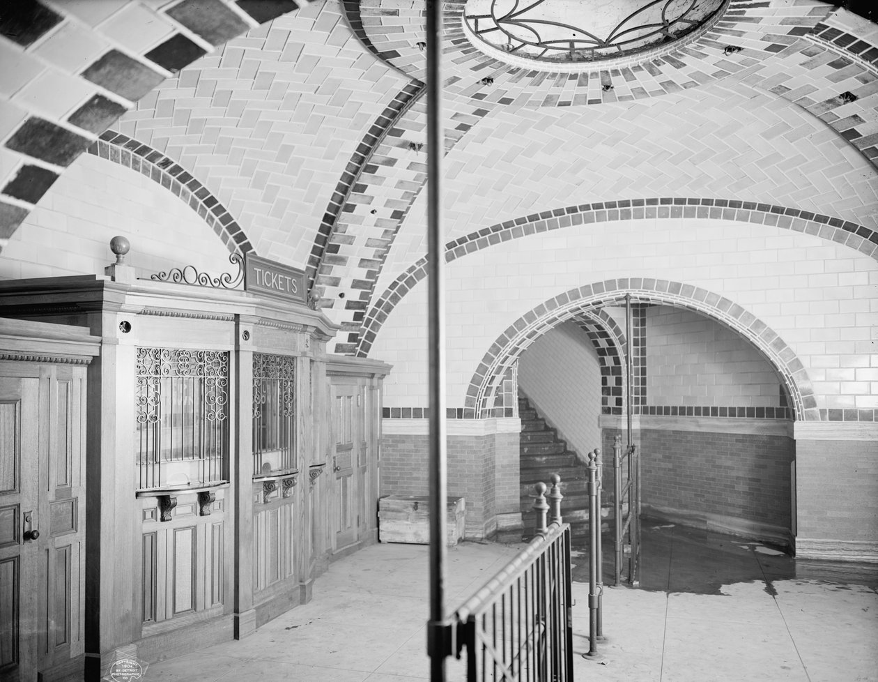 Bilheteria, estação de metro da Câmara Municipal, Nova Iorque, c.1904 (foto a p-b) de Detroit Publishing Co.