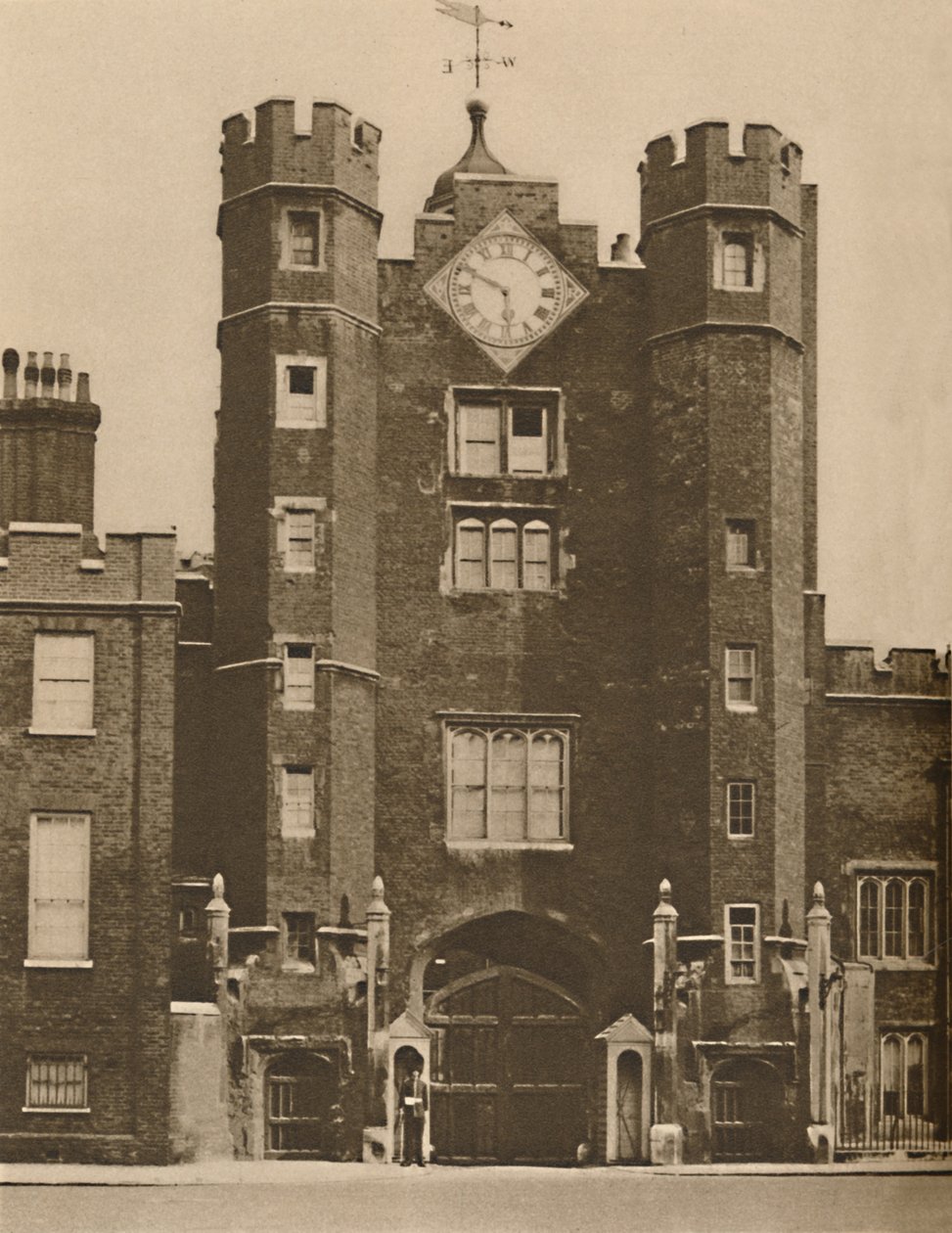 Brick Gate House para um Royal Hunting Lodge em St. Jamess, c1935. de Donald McLeish