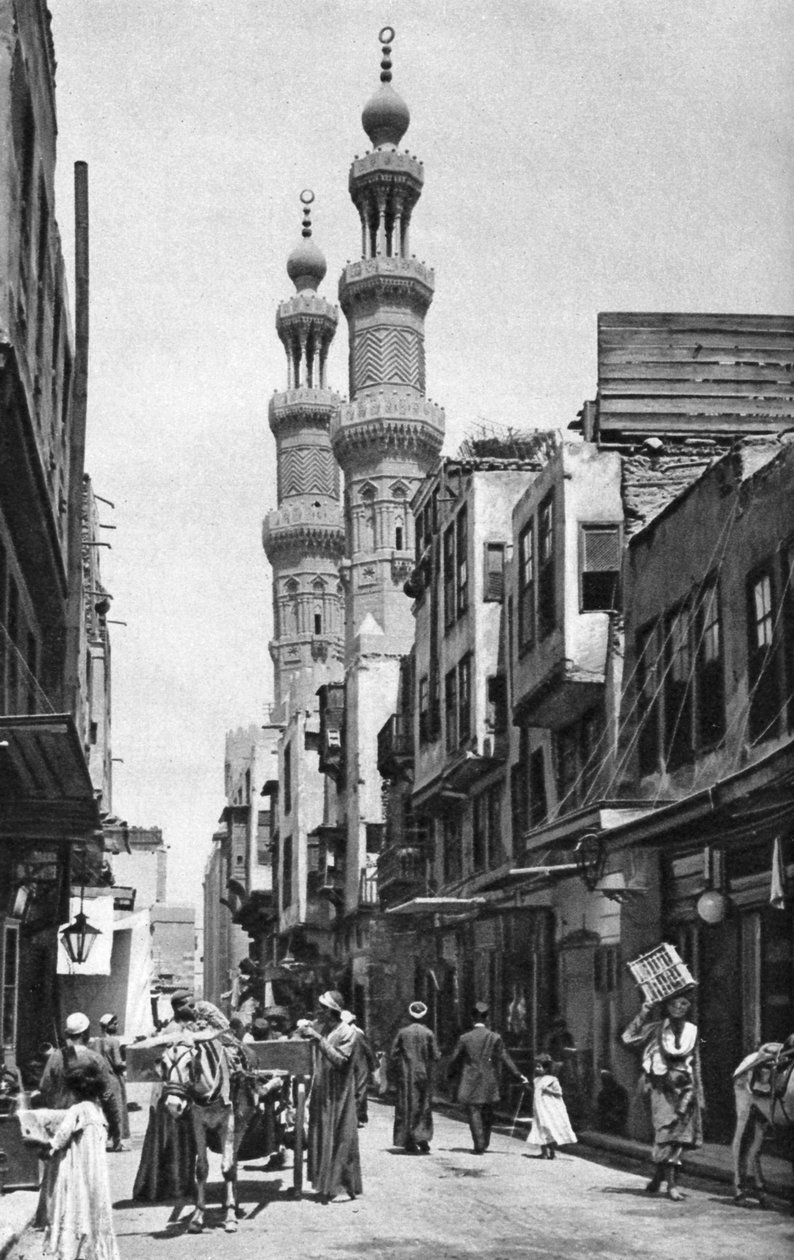 Mesquita do sultão al-Muayyad, Cairo, Egito, c1922 de Donald McLeish