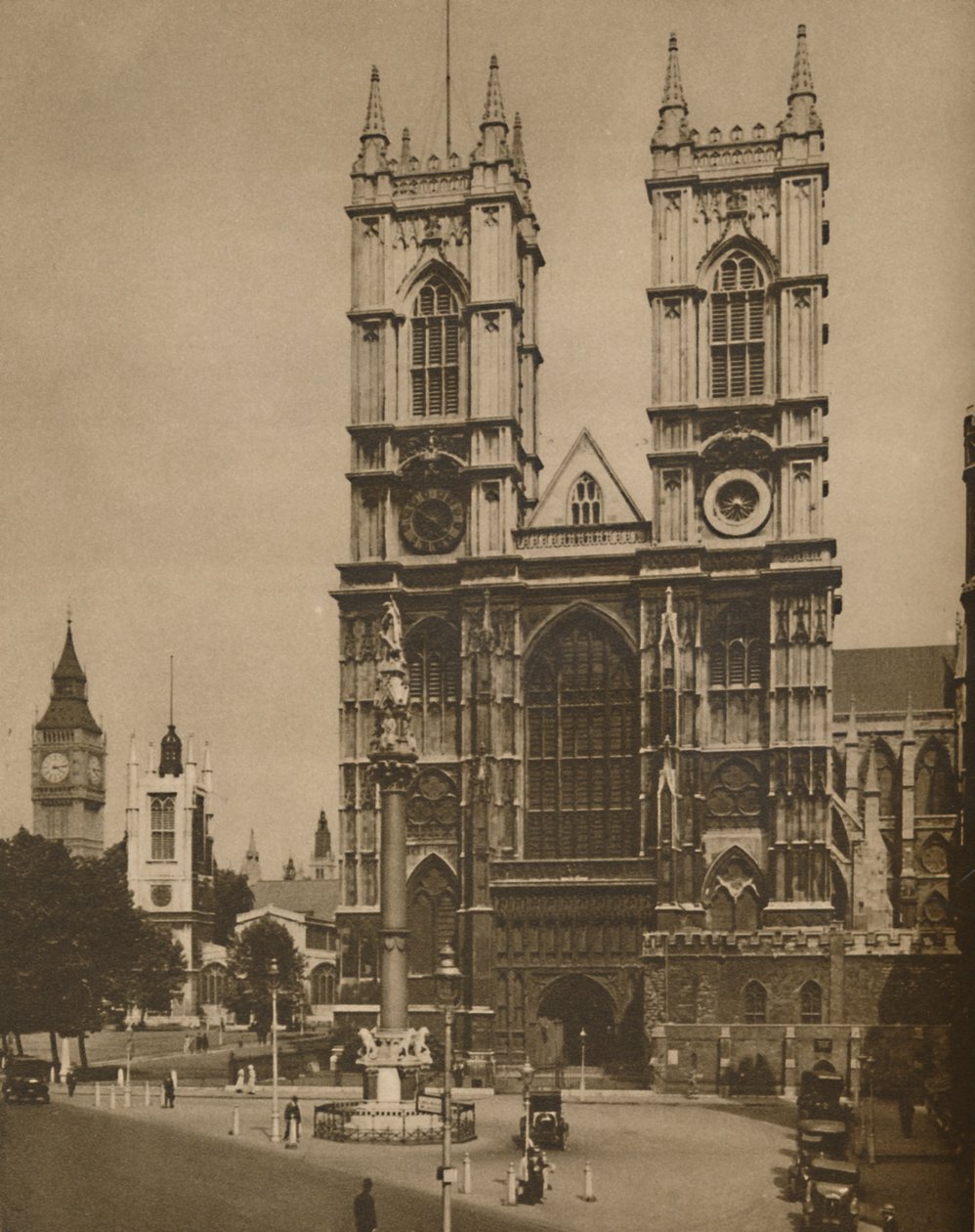 A mão da carriça no tecido da abadia de Westminster, c1935. de Donald McLeish