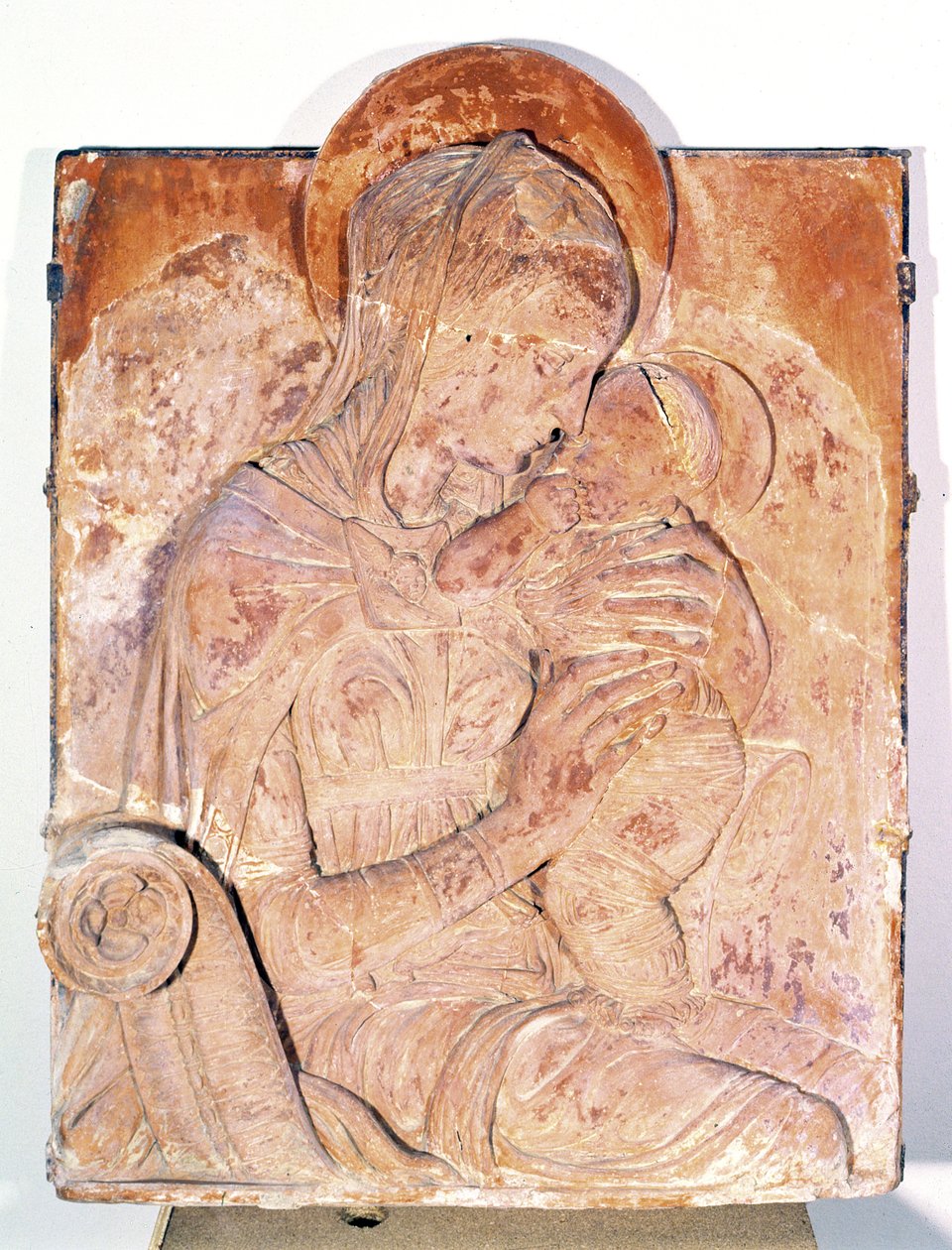 Virgem e Criança (terracota) de Donatello