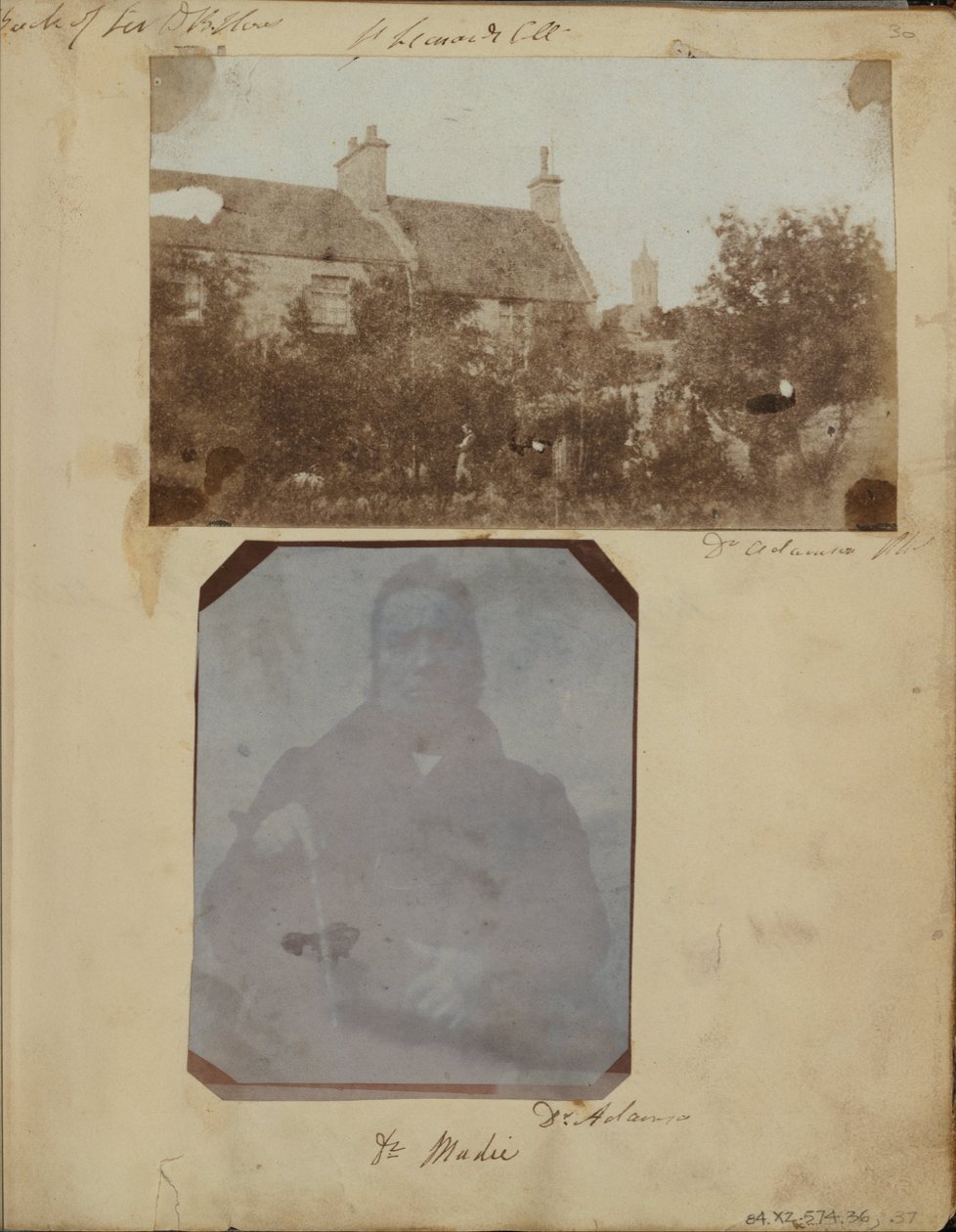 Dr. Mudie de Dr. John Adamson