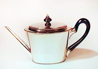 Bule, feito por Svalte Striebeck, Amsterdam, 1792 (prata) de Dutch School