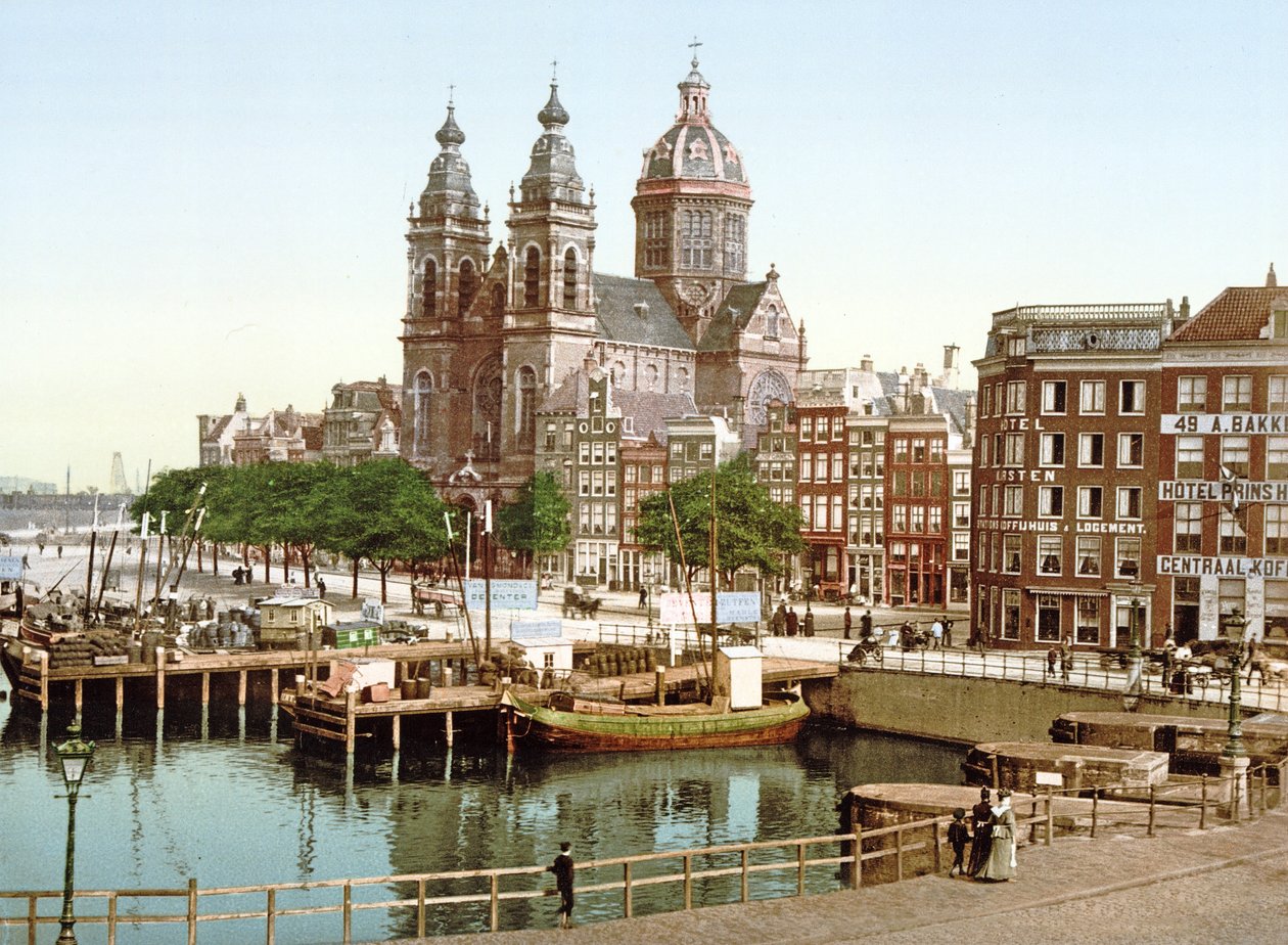 Basílica de São Nicolau, Amsterdam, pub. c.1900 de Dutch Photographer