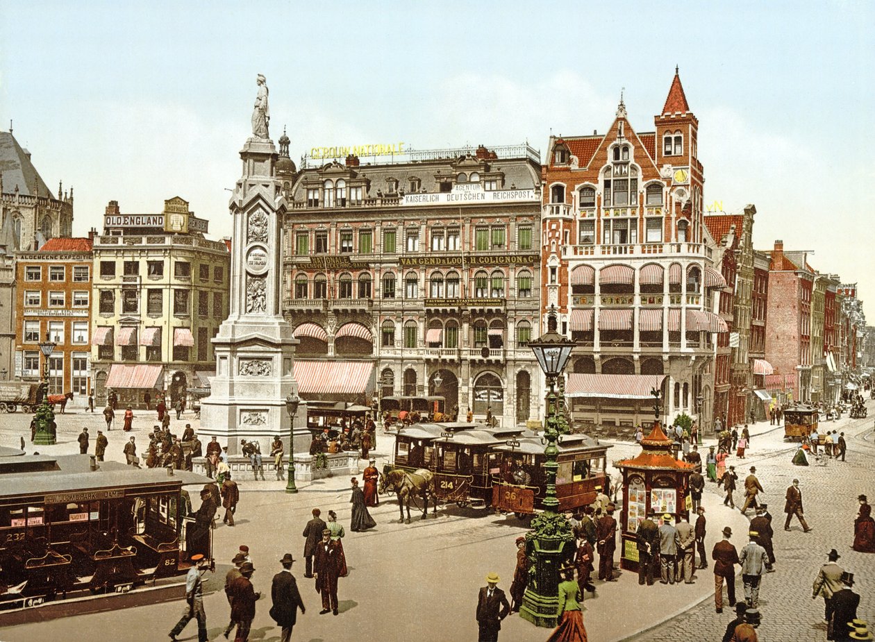 Vista da Praça Dam, em Amsterdã, 1890-1900 de Dutch Photographer