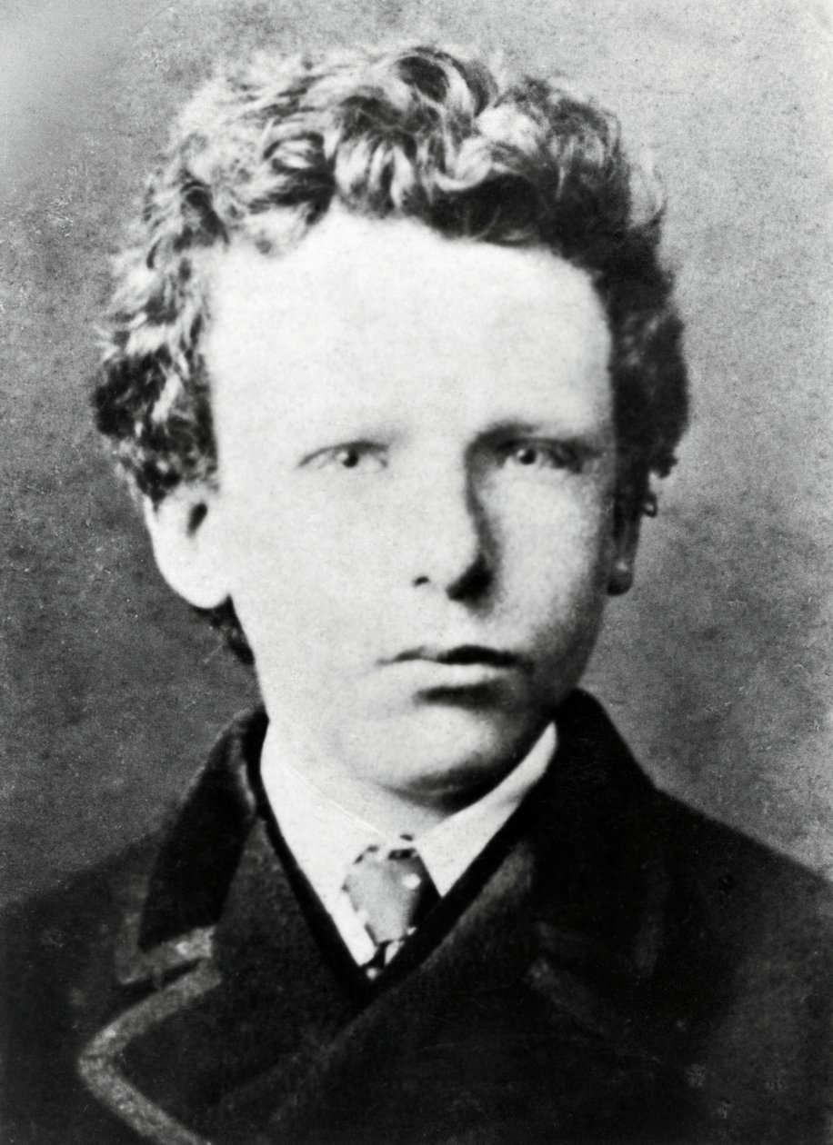 Vincent Van Gogh, cerca de 13 anos de idade (foto a p/b) de Dutch Photographer