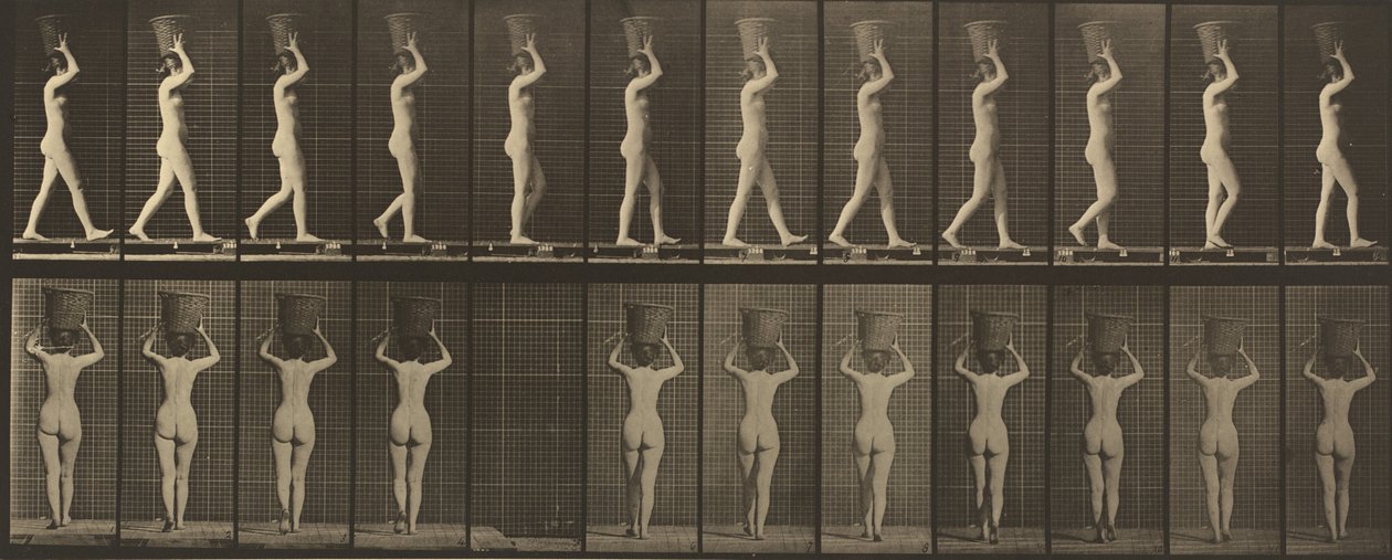 Placa número 34. Andando e carregando um 15-lb. cesta na cabeça, mãos levantadas, 1887. de Eadweard Muybridge