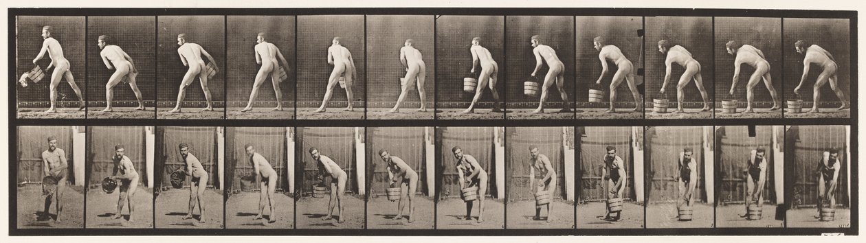 Placa 398. Levantando um balde de água para esvaziar, 1872-1885 de Eadweard Muybridge