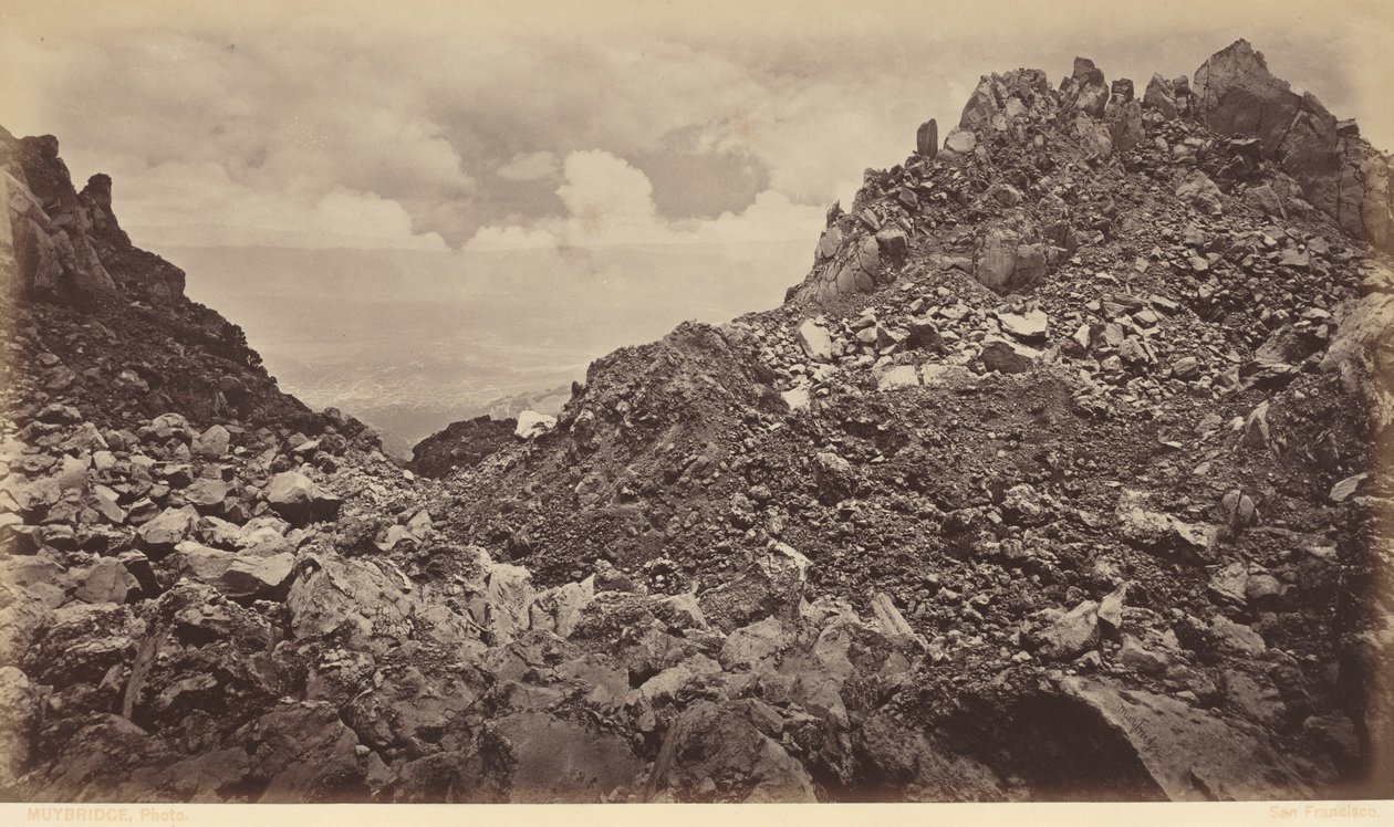 Quezaltenango a partir da cratera de um vulcão, 1877 (foto) de Eadweard Muybridge