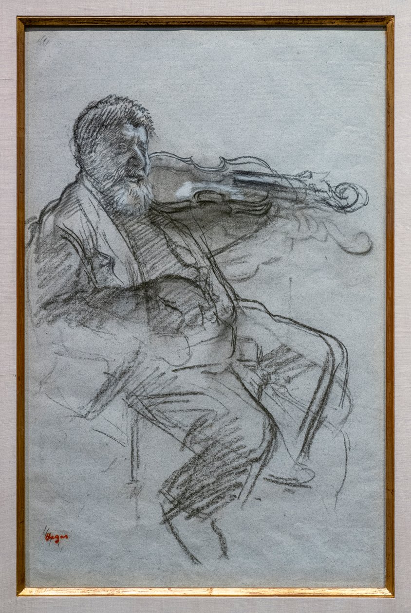 O violinista. 1879. Destaques de carvão vegetal e giz branco em papel azul-cinza. Boston, Museum of Fine Arts, William Francis Warden Fund. de Edgar Degas