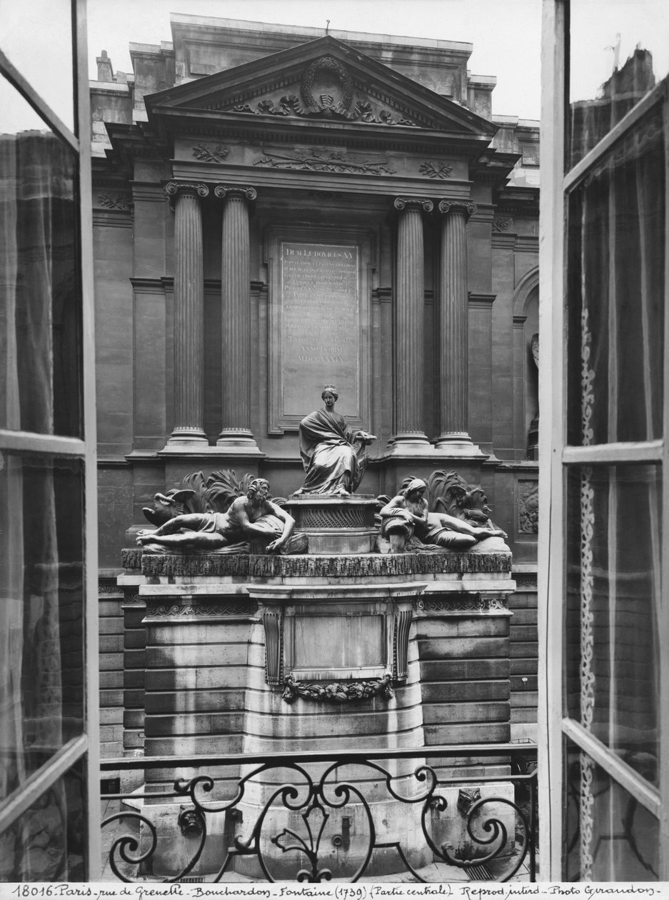 Vista da Fonte das Quatro Estações, parte central, rue de Grenelle, 1739-46 (detalhe) (ver também 346094, 346095, 346096, 346097) de Edmé Bouchardon