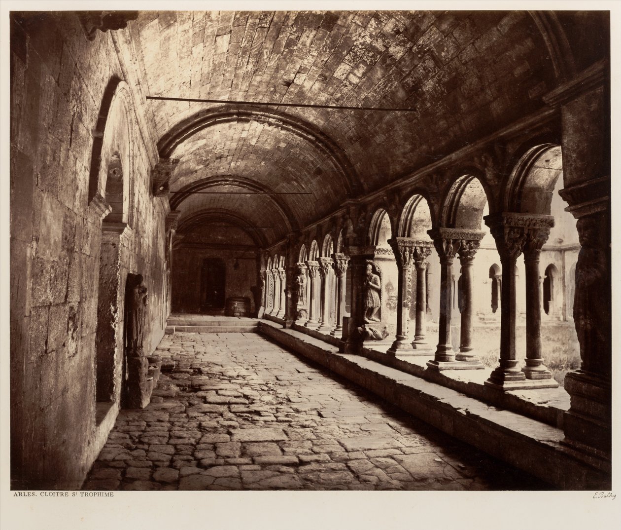 Arles, claustro de Saint-Trophime de Édouard Baldus