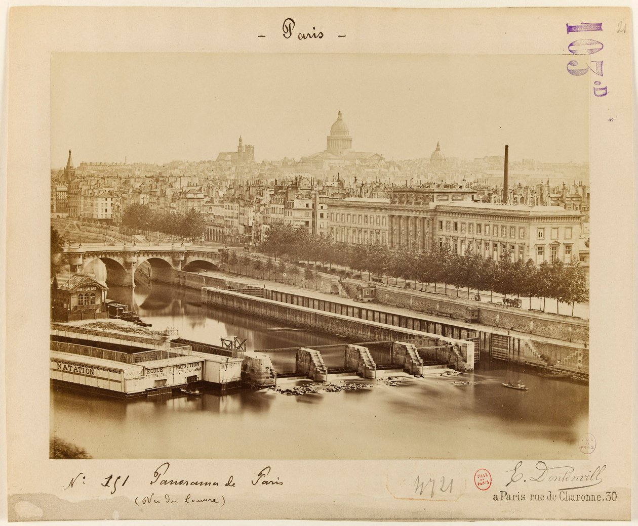 Vista do Louvre, Paris, c.1865-1900 (foto) de Edouard Dontenville
