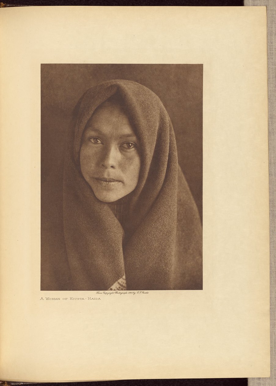 Uma mulher de Kiusta - Haida de Edward S. Curtis