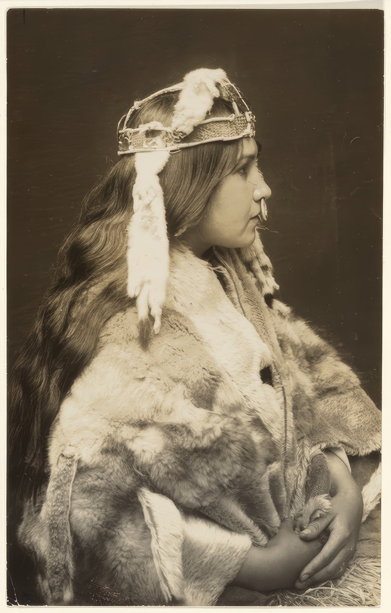 Naida, a Princesa Orgulhosa de Edward S. Curtis