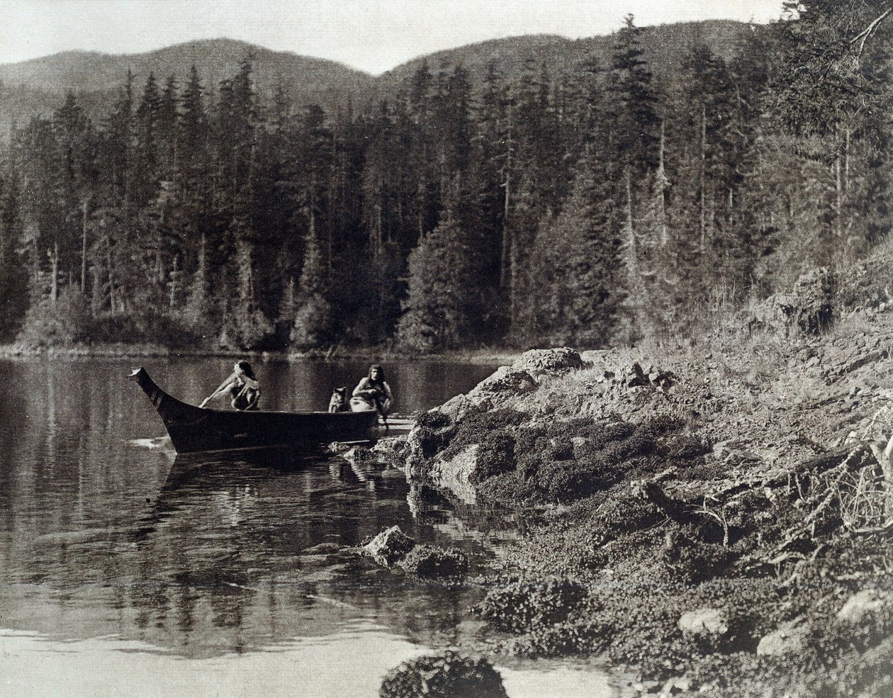 Canoagem de índios americanos na costa da nootka de Edward Sheriff Curtis