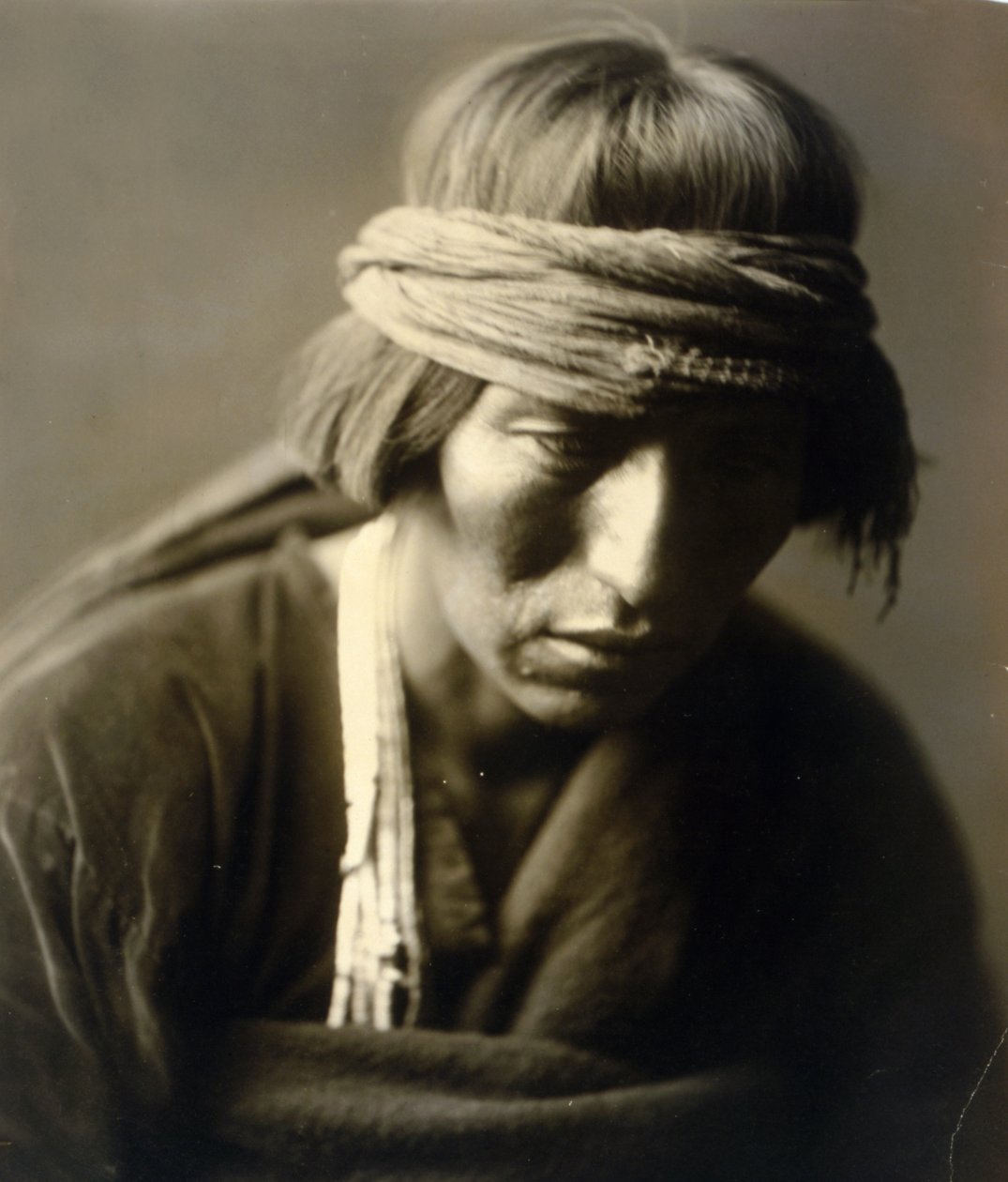 Hastobiga, Homem de Medicina Navaho de Edward Sheriff Curtis