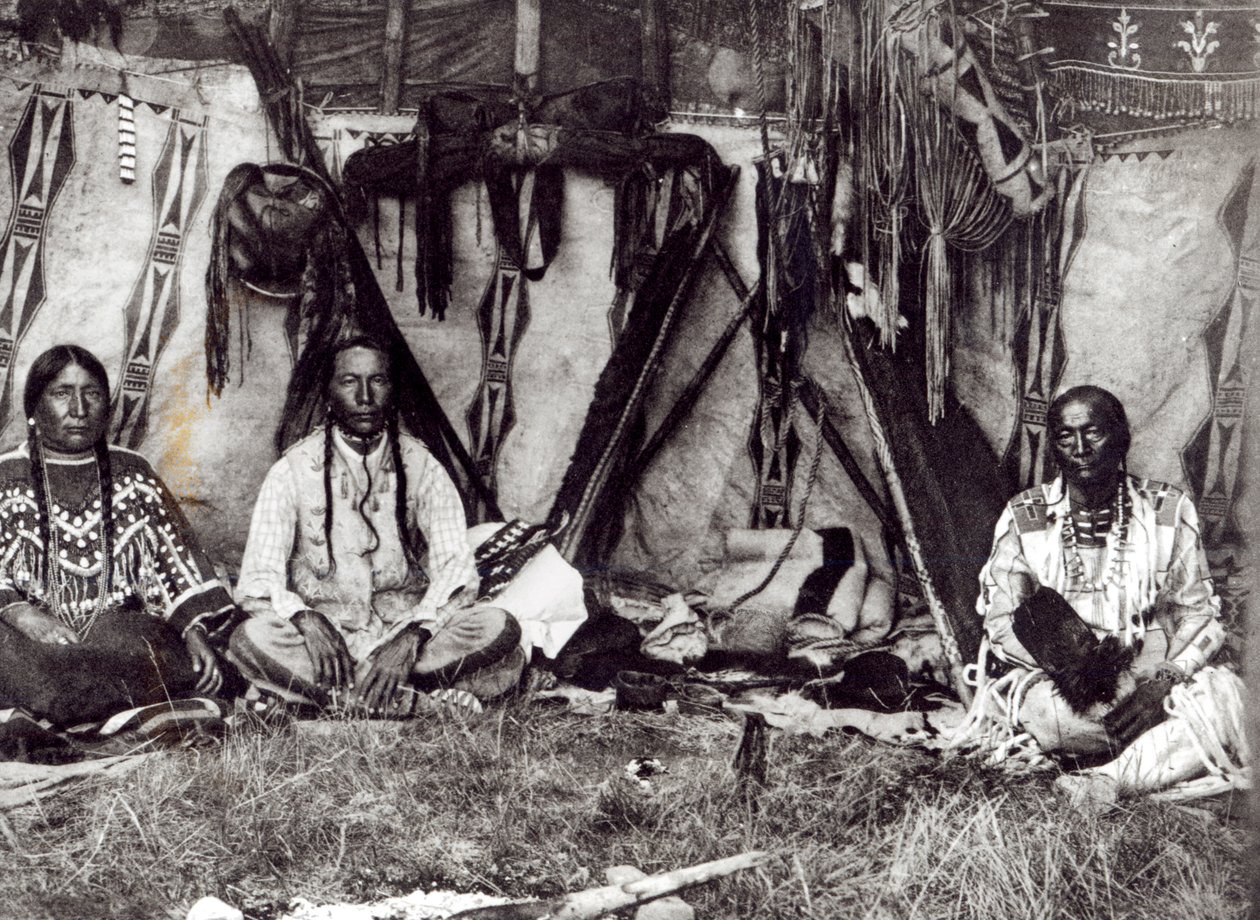 Piegan Lodge Interior de Edward Sheriff Curtis