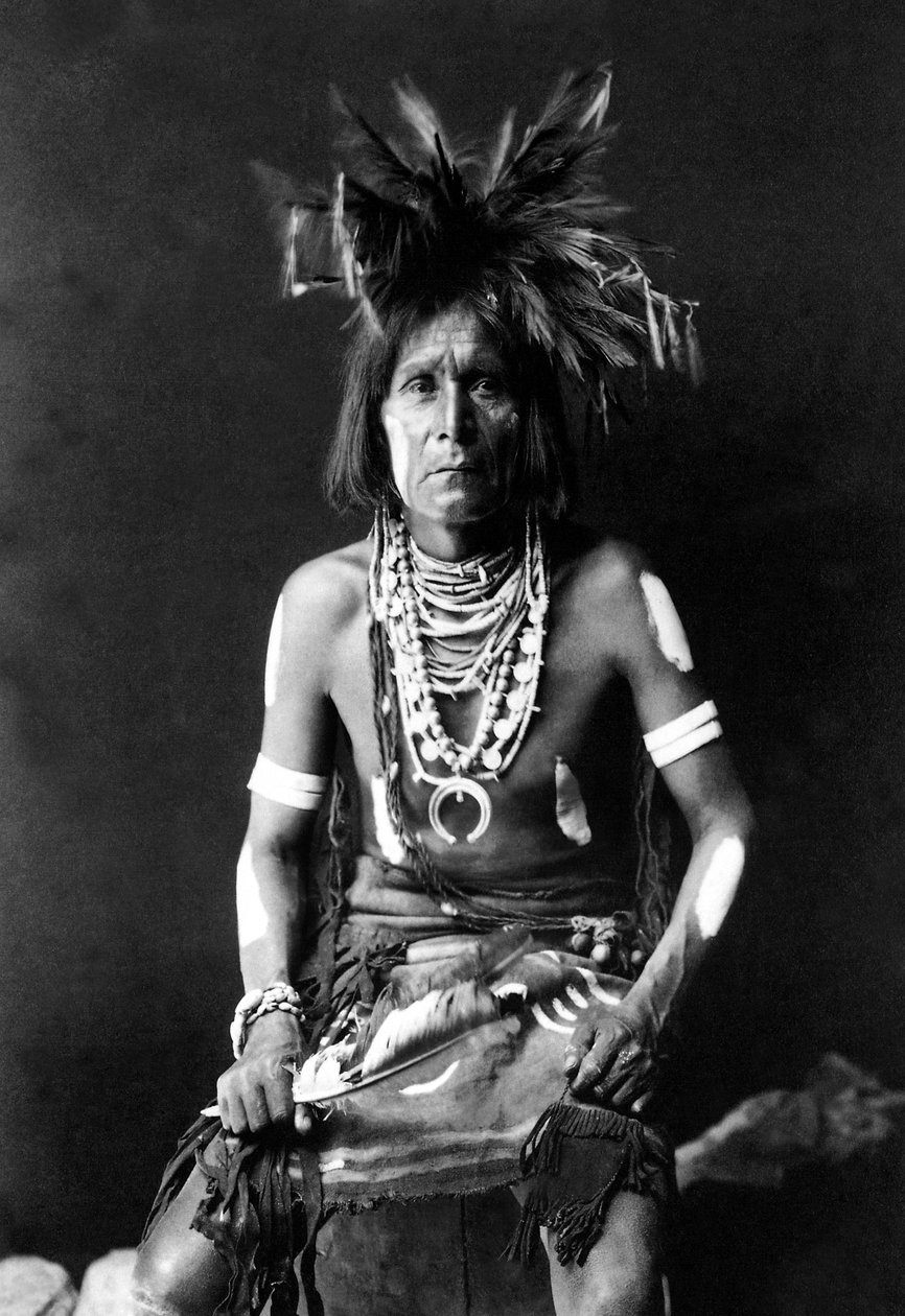 Sacerdote cobra (foto) de Edward Sheriff Curtis