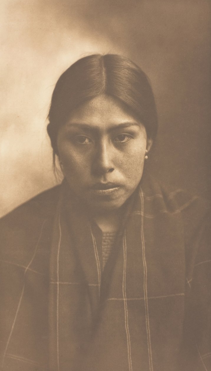 Mulher Suquamish, 1899. de Edward Sheriff Curtis