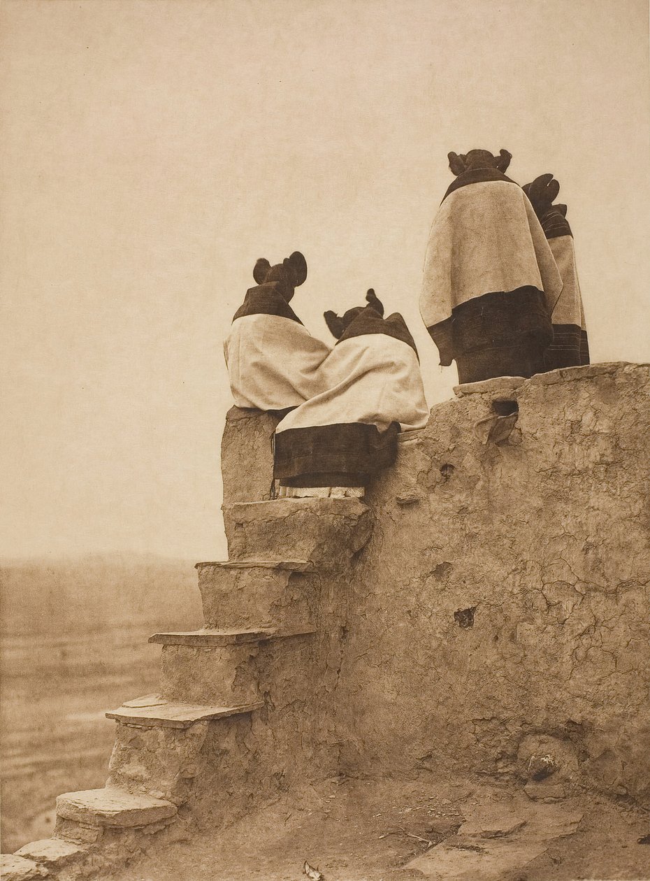 Observando os dançarinos, 1906. de Edward Sheriff Curtis
