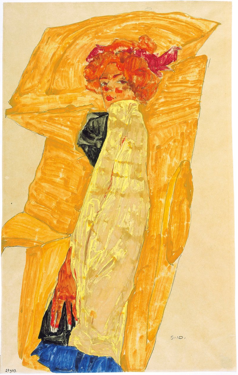 Gerti em frente à Cortina Ocre, 1910. de Egon Schiele