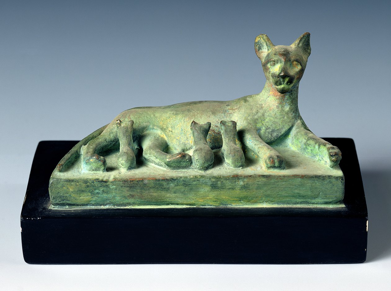 Gato com seus gatinhos (bronze) de Egyptian