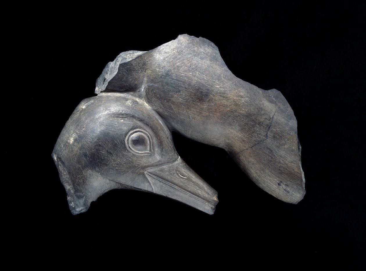Fragmento de prato esculpido com motivos de pato, Early Dynastic Period (siltstone) de Egyptian