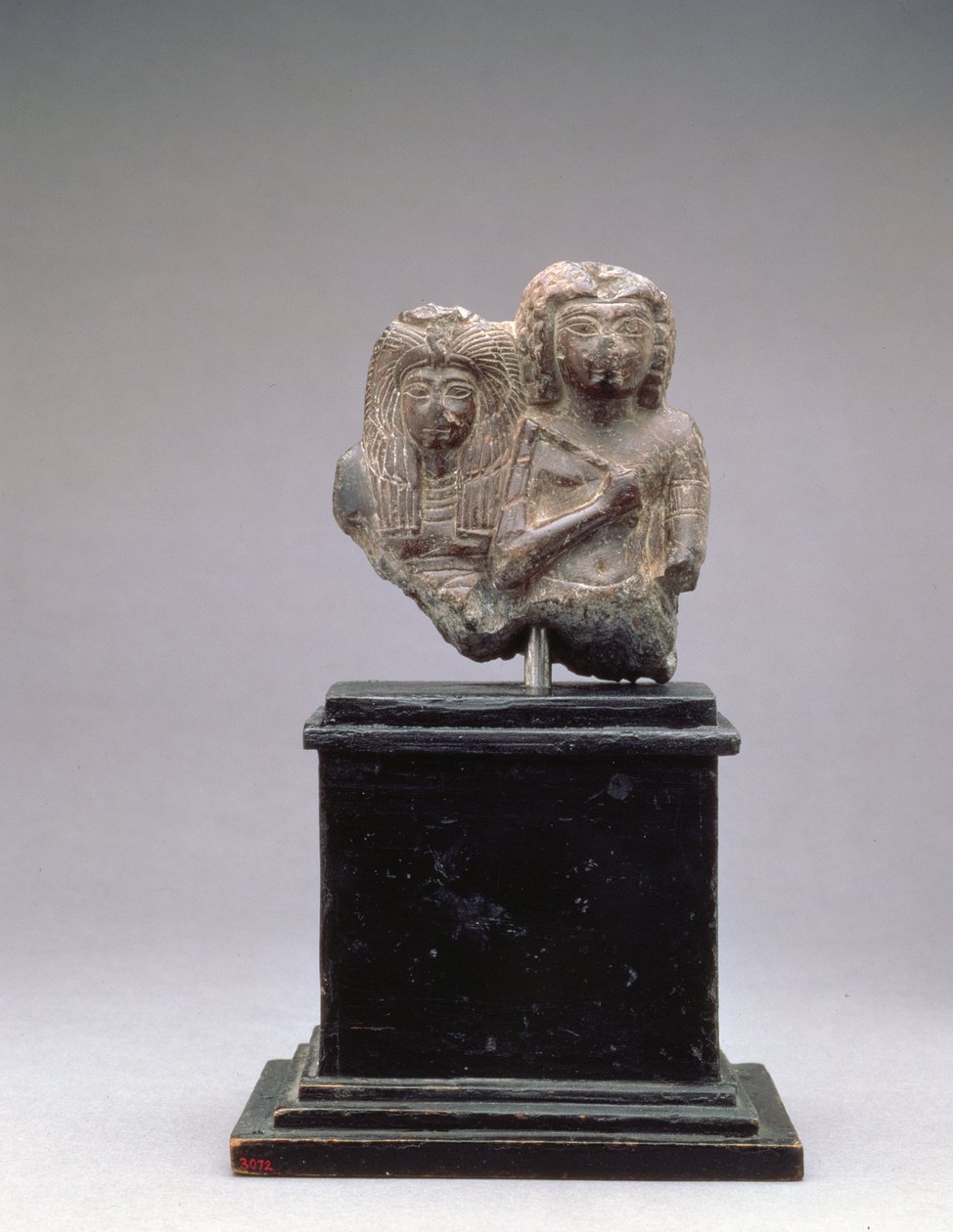 Rei Amenophis I e sua mãe, Ahmose-Nofretiri, provavelmente do reinado de Amenophis III, New Kingdom, 1390-1353 aC (esteatita) de Egyptian 19th Dynasty