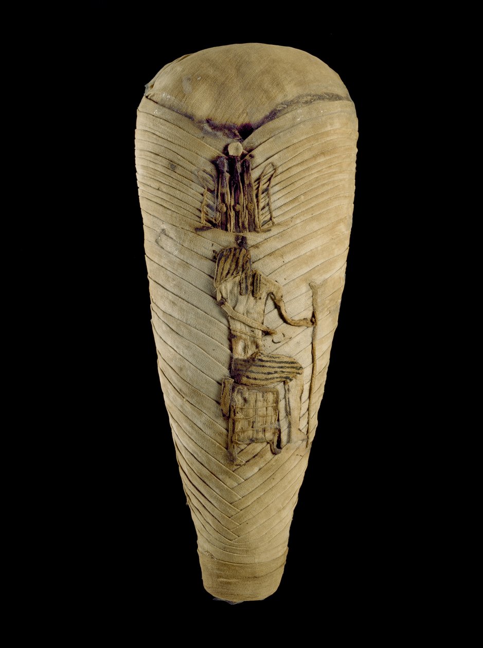 Íbis mumificados embrulhados em bandagem de linho restos de animais, linho de Egyptian Ptolemaic Period
