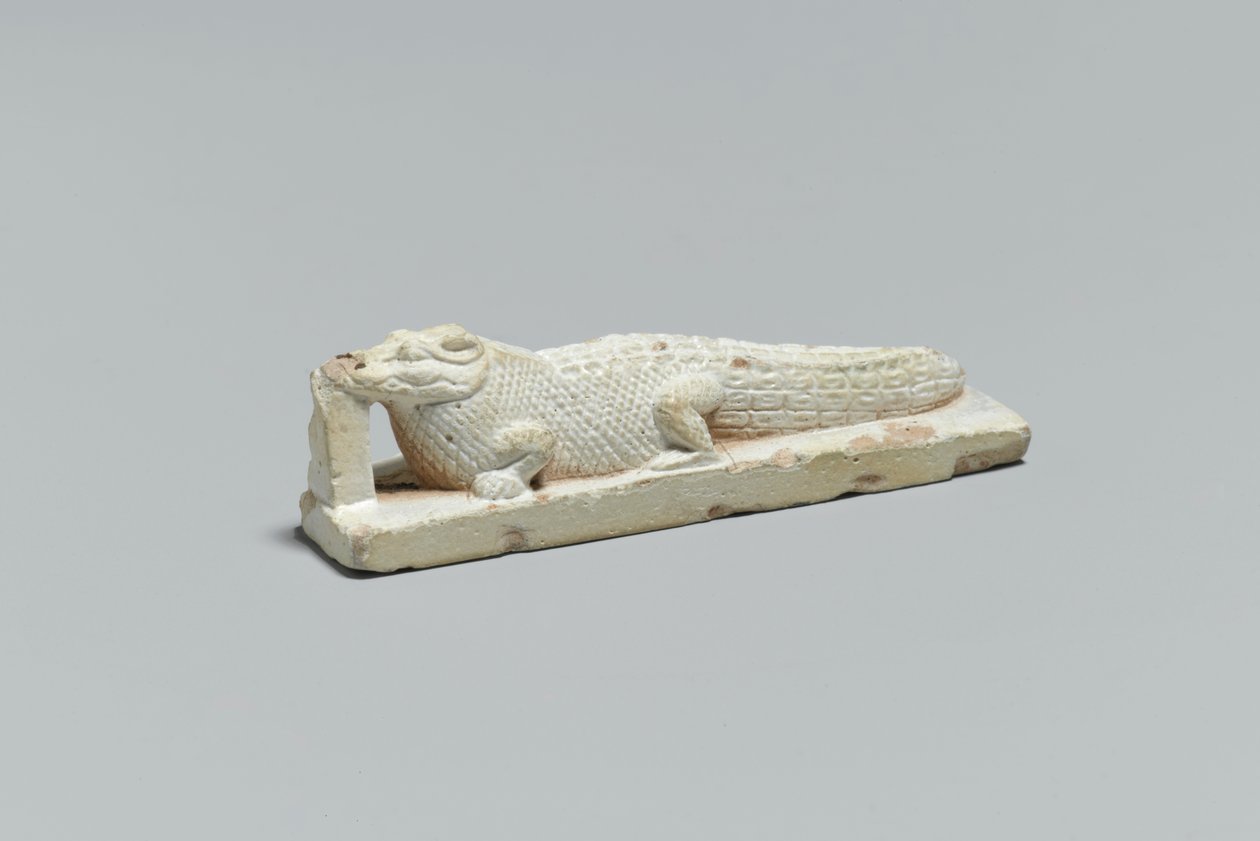 Figura de crocodilo, de Fayum, 332 aC-395 dC (faiança) de Egyptian