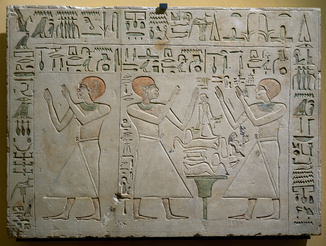 Mery, Hetepuy e Khety, chanceleres conjuntos durante o reinado de Senwosret (Sesostris) I, estela calcária pintada, civilização egípcia, Reino do Meio, Dinastia XII de Egyptian 12th Dynasty
