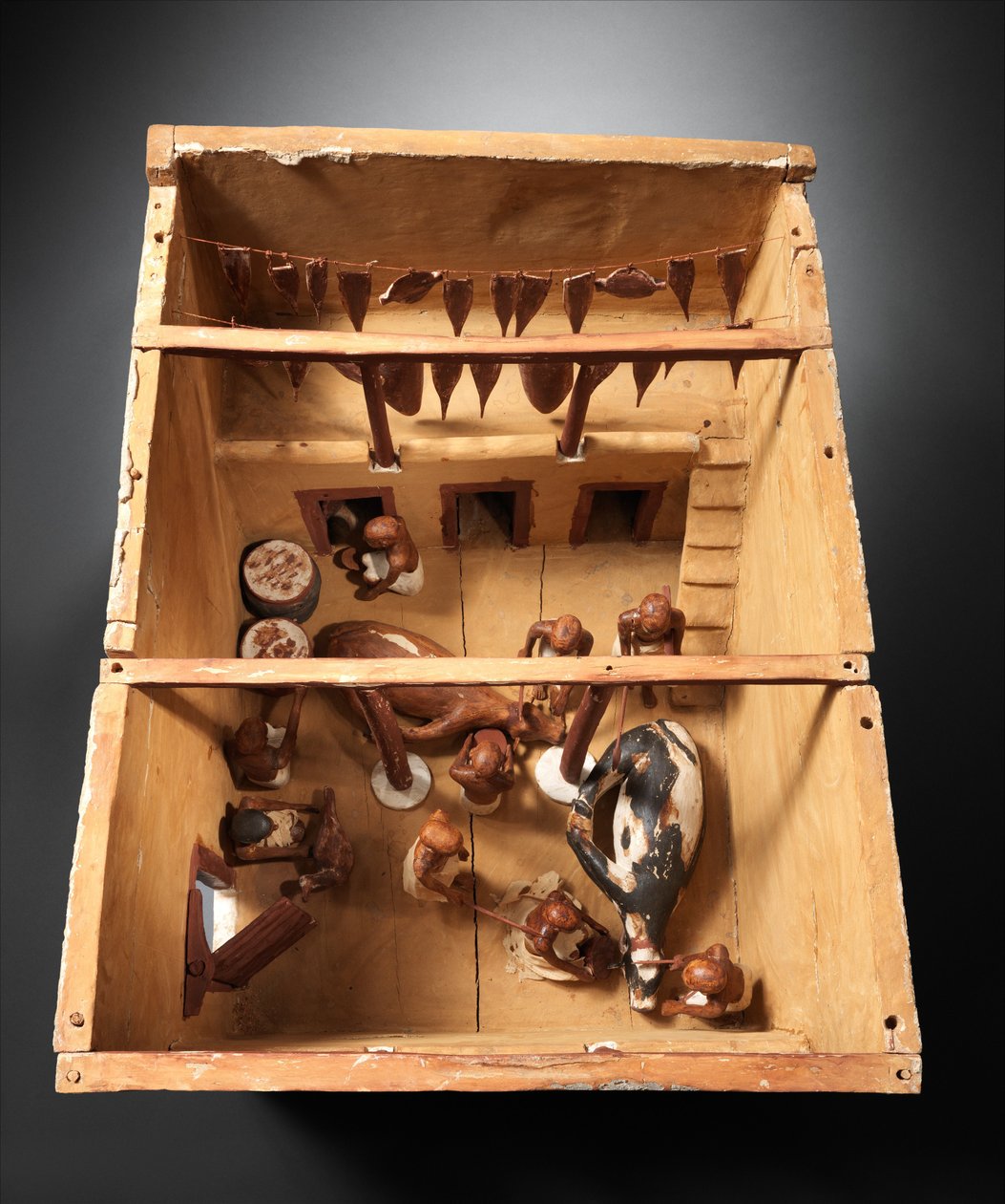 Modelo de uma casa de abate do túmulo de Meketre, c.1981-1975 aC (madeira, tinta, gesso) de Egyptian 12th Dynasty