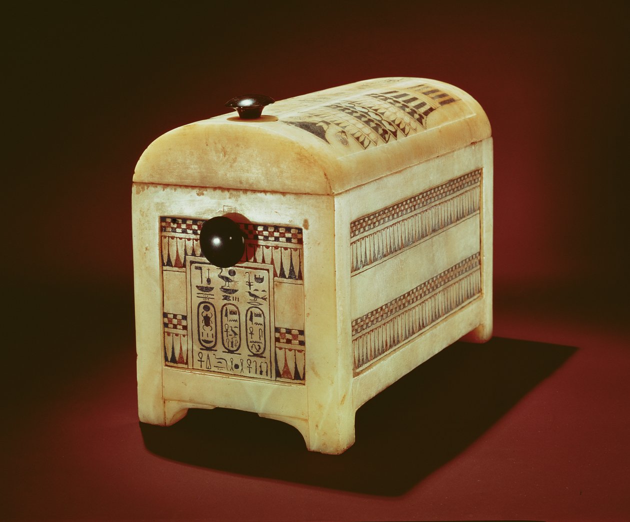 Caixão, da Tumba de Tutancâmon, Novo Reino (alabastro pintado) de Egyptian 18th Dynasty