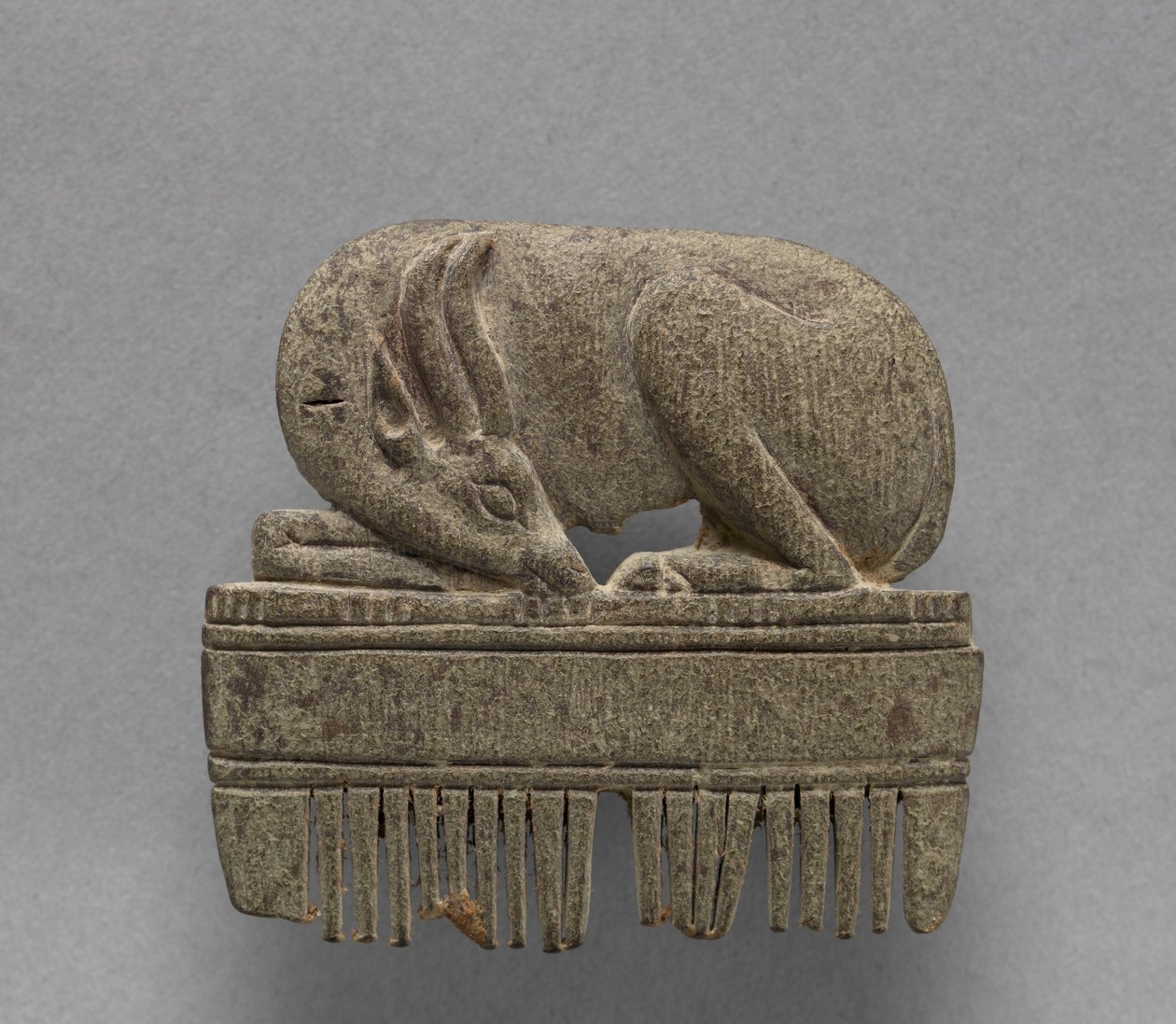 Pente com gazela, c.1391-1353 aC de Egyptian 18th Dynasty