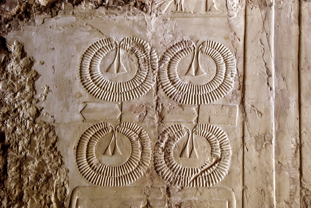 Antiquite egípcio: oferendas de colares “shebiou”, decorações honorárias. Tumba de Kherouef de Egyptian 18th Dynasty