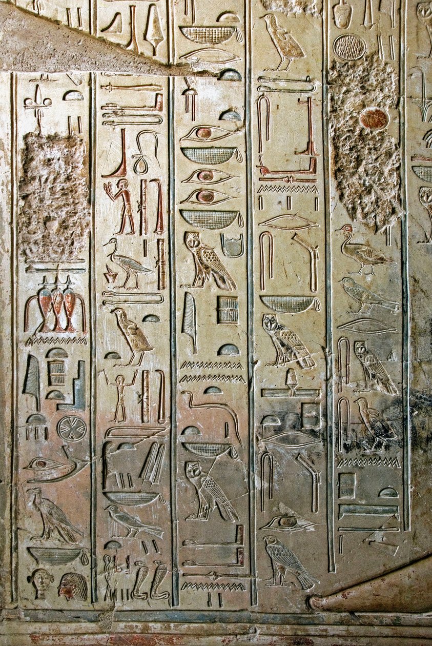 Antiquito egípcio: alívio e hieróglifos do túmulo de Kha em Het (Khaemhat) inspector de sótãos e escriba na corte de Amenophis III (TT57). 18ª dinastia. 1530-1290 AC. Vallee des Nobles. Luxor, Cisjordânia, Egito. de Egyptian 18th Dynasty